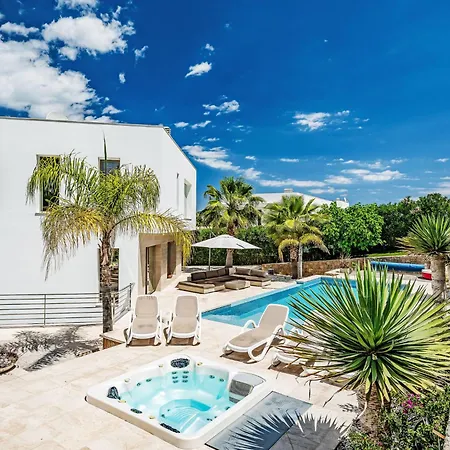 Villa Eos By Interhome Jávea