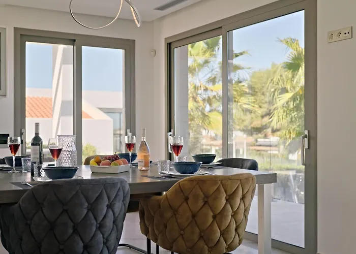 Eos By Interhome Willa *