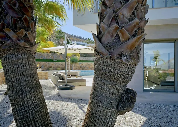 Eos By Interhome