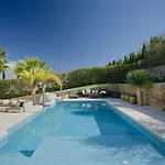 Eos By Interhome Vila